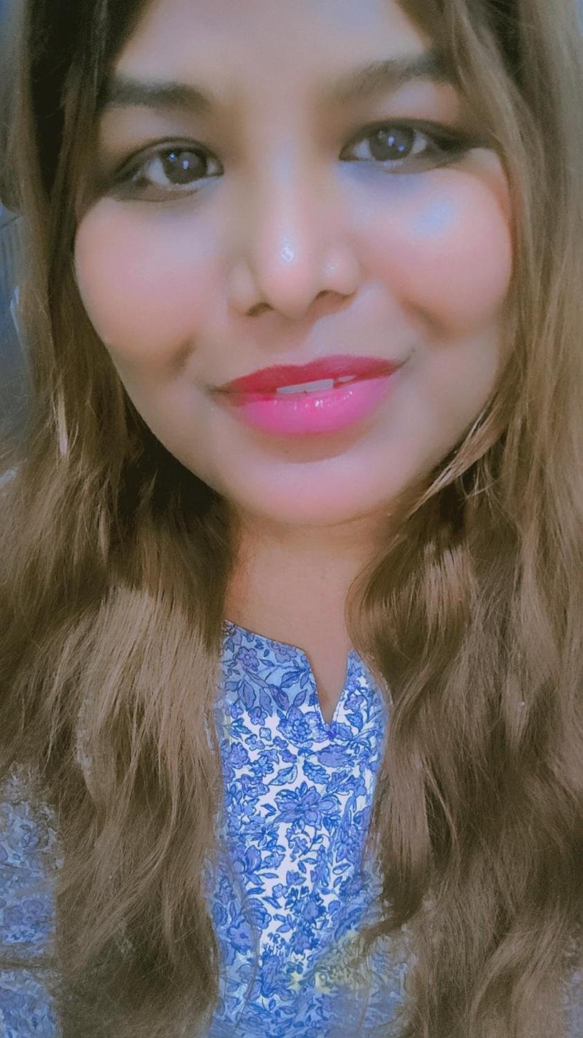 Shamsa beautiful closeup